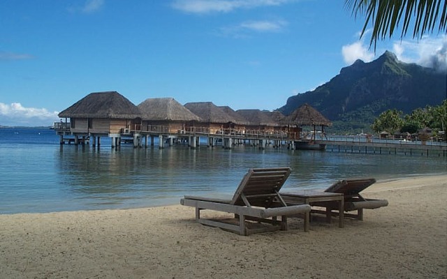 Intercontinental Bora Bora Le Moana Resort