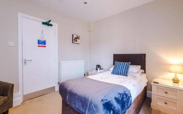 Holcombe Guest House