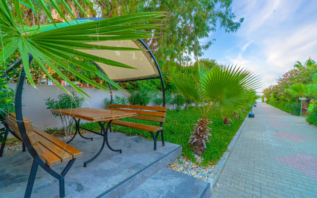 Курорт Timo Deluxe Resort Hotel