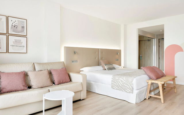 Iberostar Waves Cala Millor -Adults Only