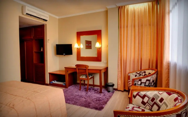 Hotel Mutiara Ambon
