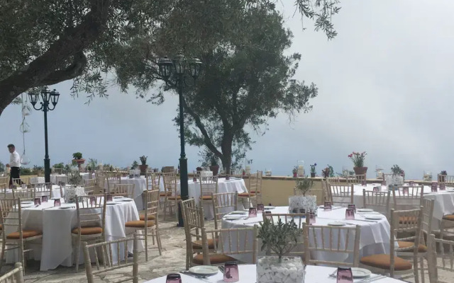 Levant Hotel