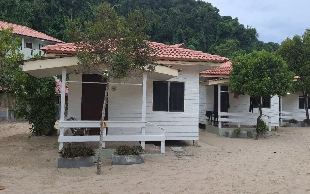 Kapas Coral Beach Resort