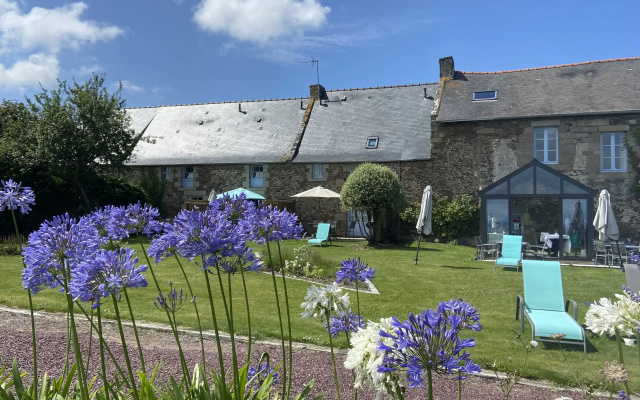 Cottages Vue Mer du Vauhariot