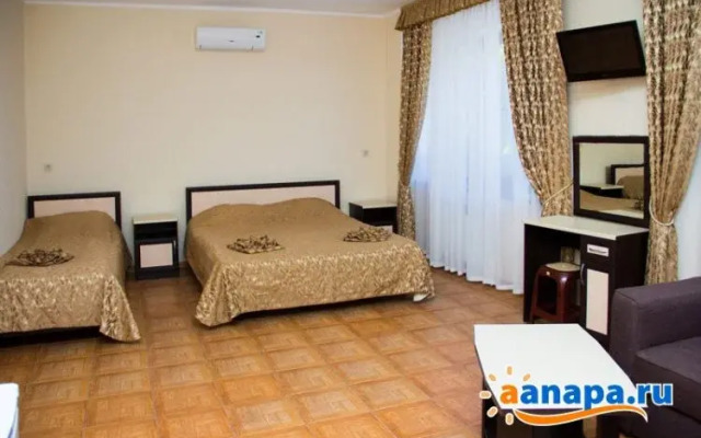 Rajskij Dvorik Guest House