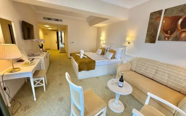 Calimbra Wellness and Conference Hotel