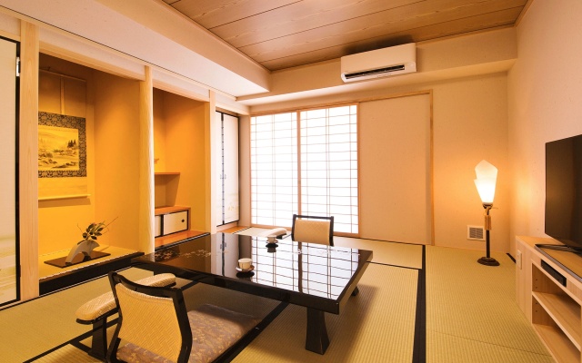With Japanese Alcove (Tokonoma) Japanese-Style  room 사진 1