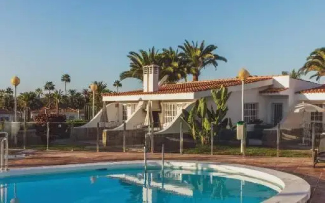Vista Verde Adult Only