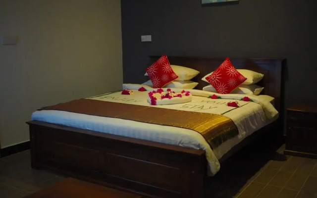 Equator Homestay