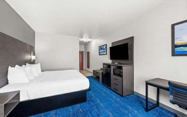 Best Western Palace Inn & Suites