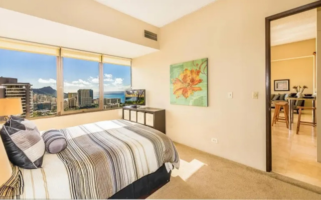 Chateau Waikiki