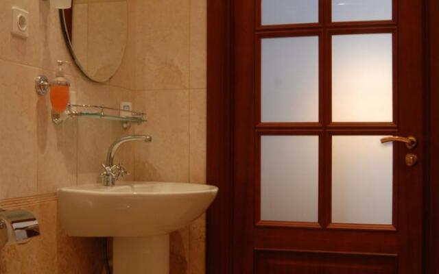 MK Classik Furnished Rooms