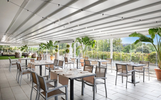 Courtyard by Marriott Rome Central Park
