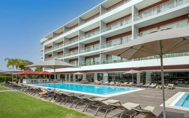 Areias Village Beach Suite Hotel