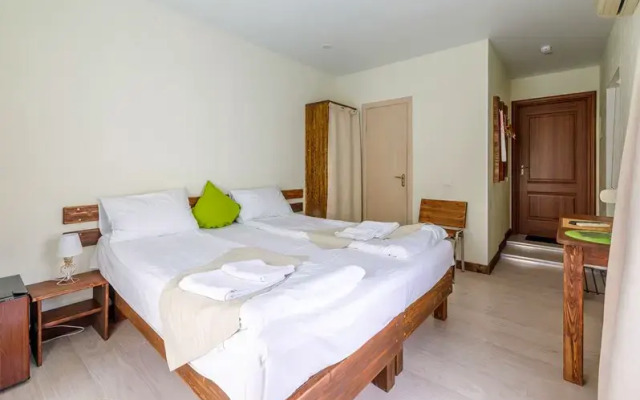 YouPiter Hotel