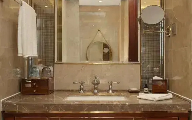Jinhu Mingfa Hotel