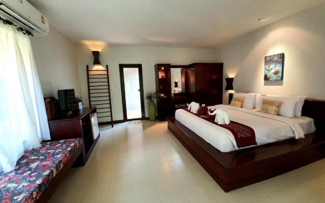 Tropicana Lanta Resort Hotel
