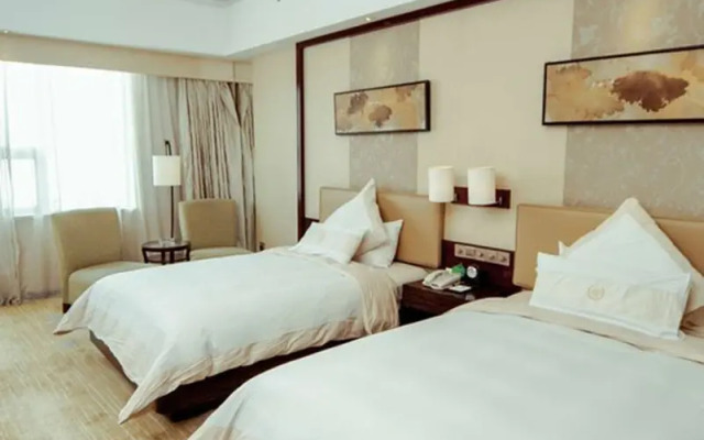 King Royal Hotel Yunfu