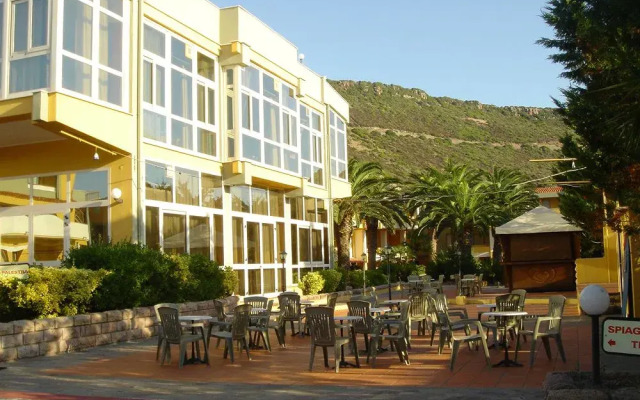 Club Malaspina Hotel