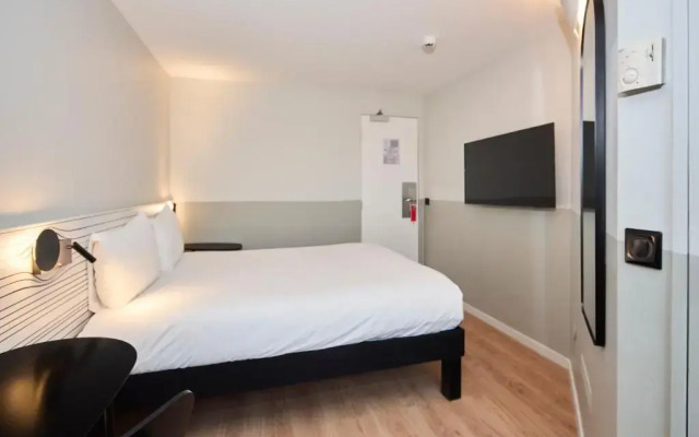ibis Styles Poissy