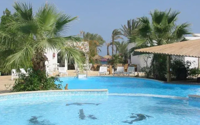 Hotel Kanabesh Village