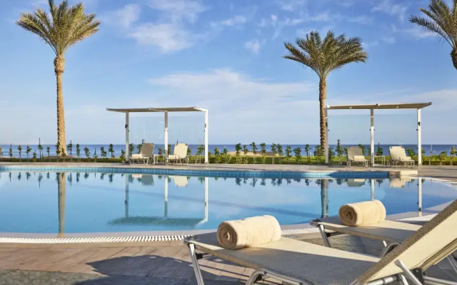 Jaz Samaya Resort