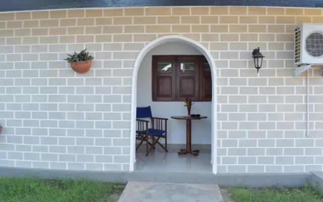 Chukwani Executive Inn