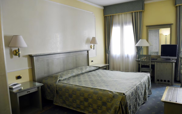Donatello Hotel
