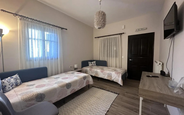 Genari Beach Apartments