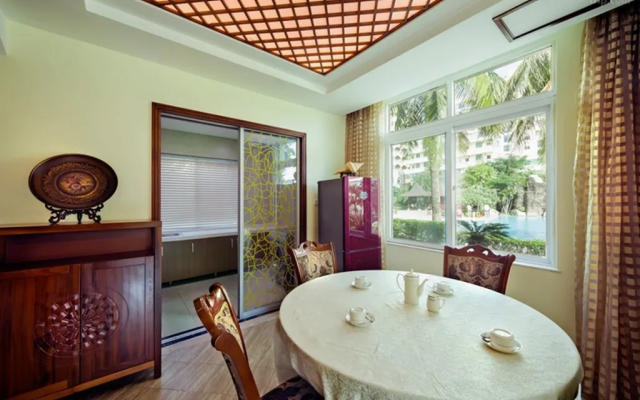 Sanya Huayuan Hot Spring Seaview Resort