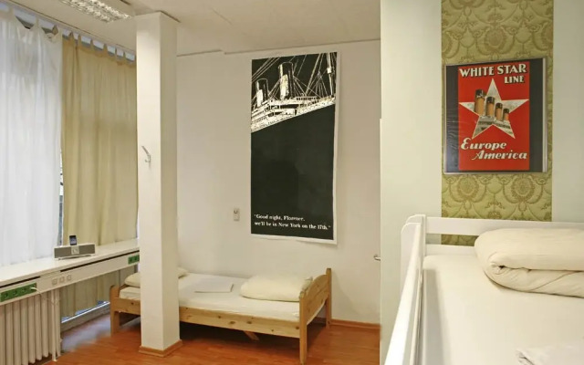 Hostel City Bed 2