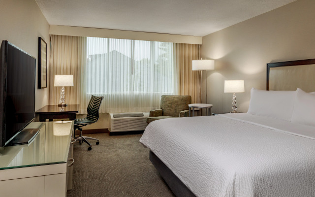 Holiday Inn Hotel & Suites Boston - Peabody by IHG