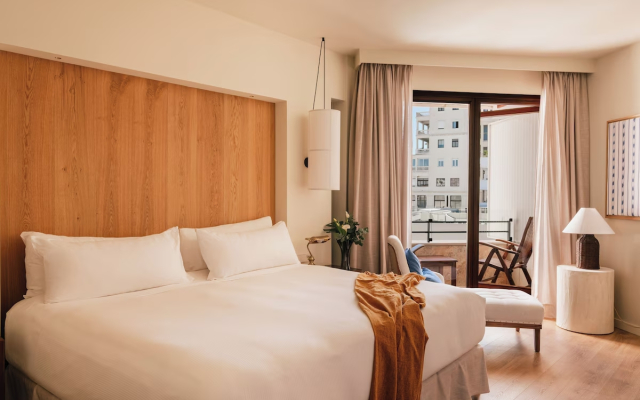 Отель Victoria Gran Meliá