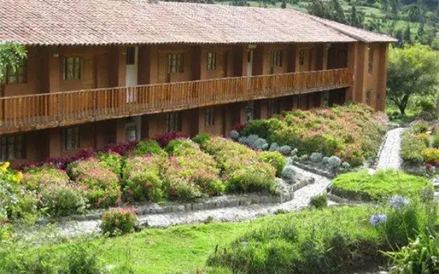 Nustayoc Lodge