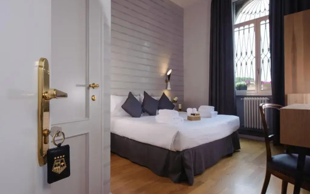 Lungarno Vespucci 50 Hotel