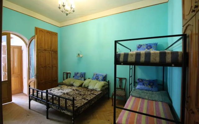 Tbilisi Grand Hostel