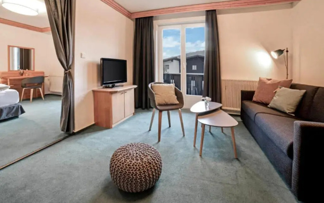 Hotel Olympia & Herbs
