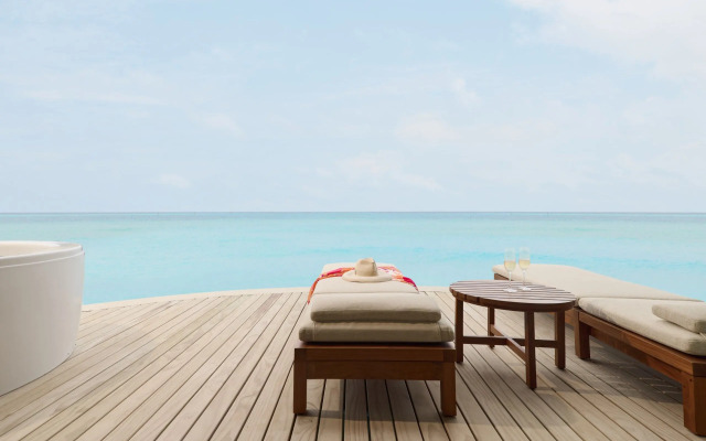 Centara Grand Lagoon Maldives