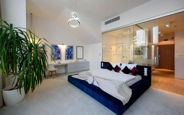 Karoly Corner Residences