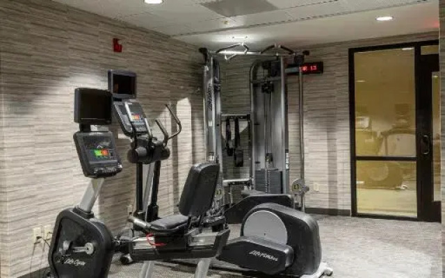 Courtyard by Marriott Cleveland Willoughby