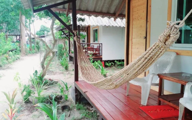 Lipe Garden Beach Resort