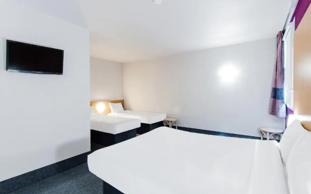 B&B HOTEL Toulouse Purpan Zénith