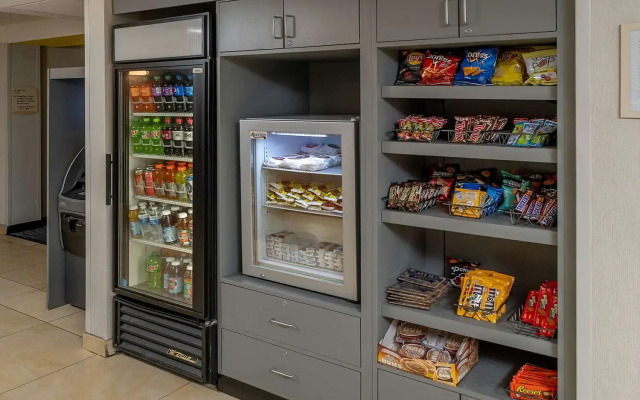 Best Western Plus Hotel Beckley Inn