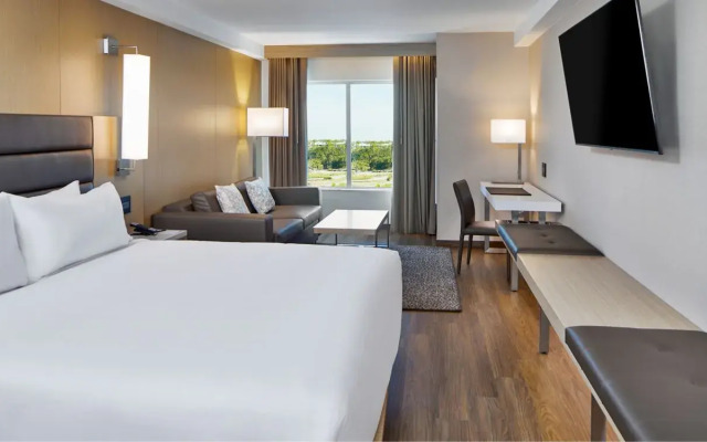 AC Hotel by Marriott Orlando Lake Buena Vista