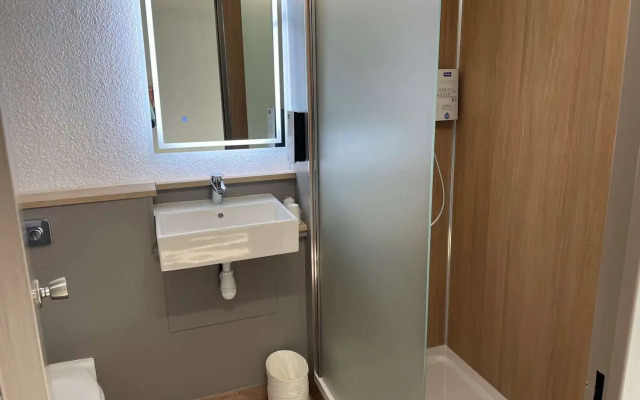 Hotel Kyriad Direct Valence Nord - Bourg Les Valence