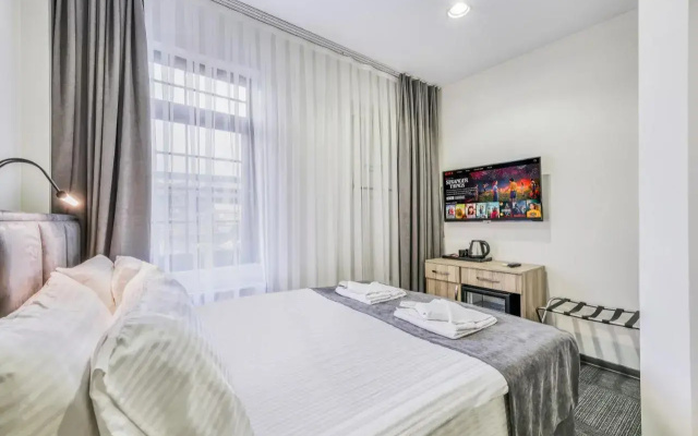Hub Inn Pera
