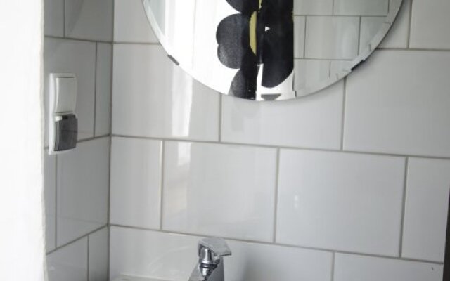 Hobo Hostel