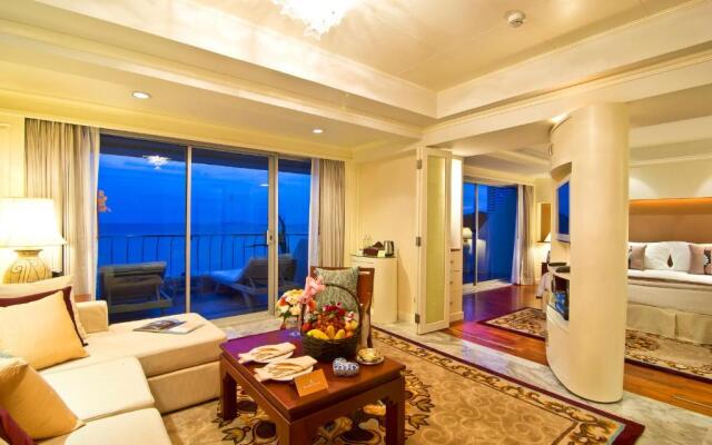 Royal Wing Suites & Spa Pattaya