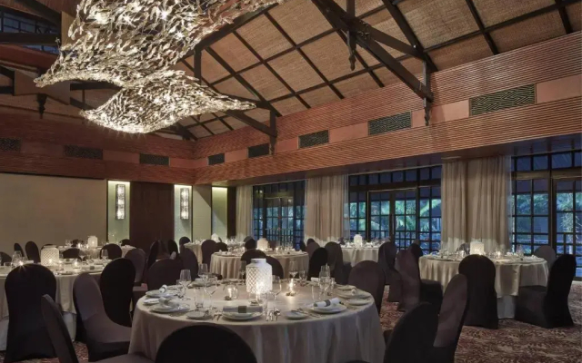 Mulu Marriott Resort