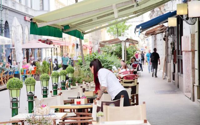 Maverick Central Market